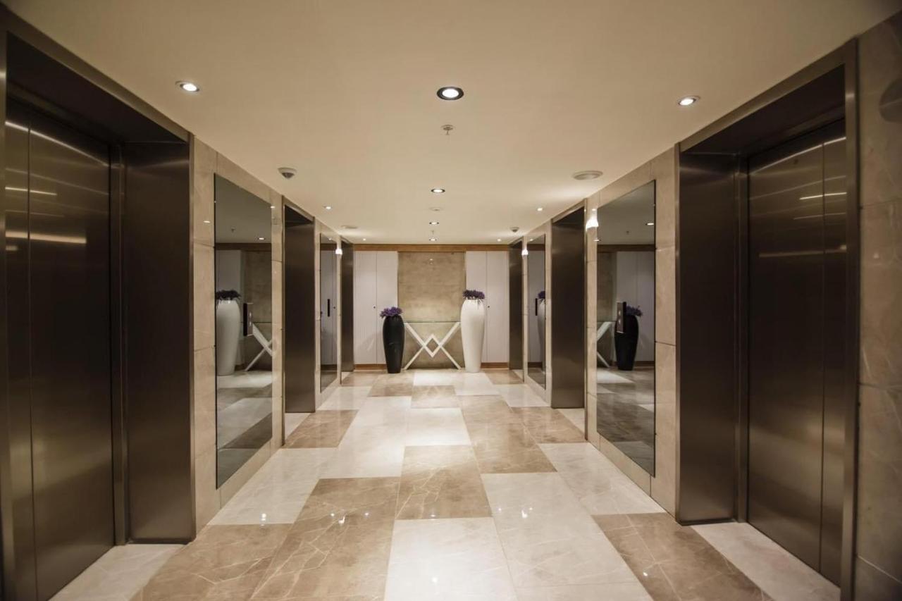 Batumi Aparthotel Orbi Twin Skyscraper Exteriér fotografie